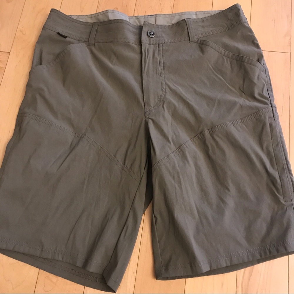 Men's Olive Green Shorts KUHL RENEGATE SZ 36